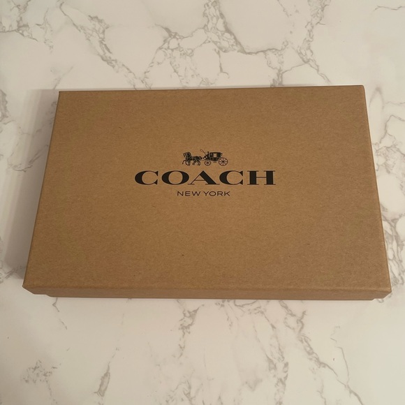 ๐ COACH Men Wallet Boxed 3 in 1 Wallet gift Set In Signature Canvas - Picture 9 of 12